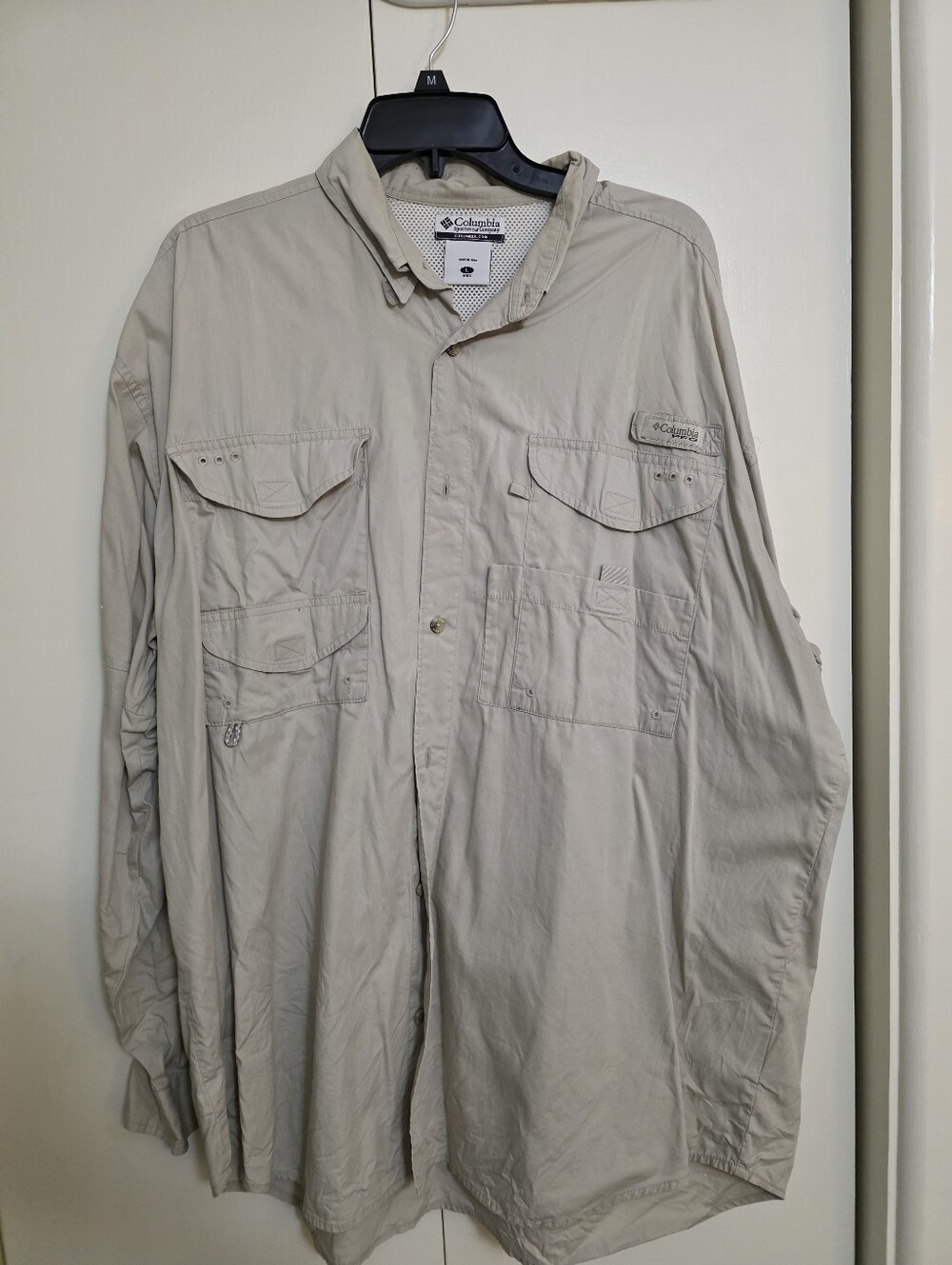 Columbia Men’s Lightweight Beige Fishing Shirt Jacket